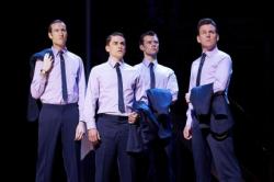Jersey Boys - Extra Image