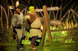 Shrek The Musical - Extra Image